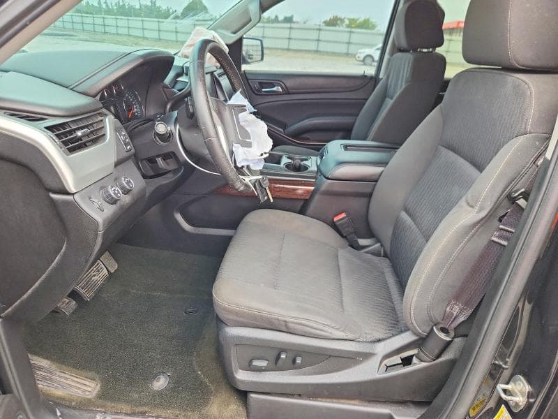 2017 GMC YUKON SLE 7