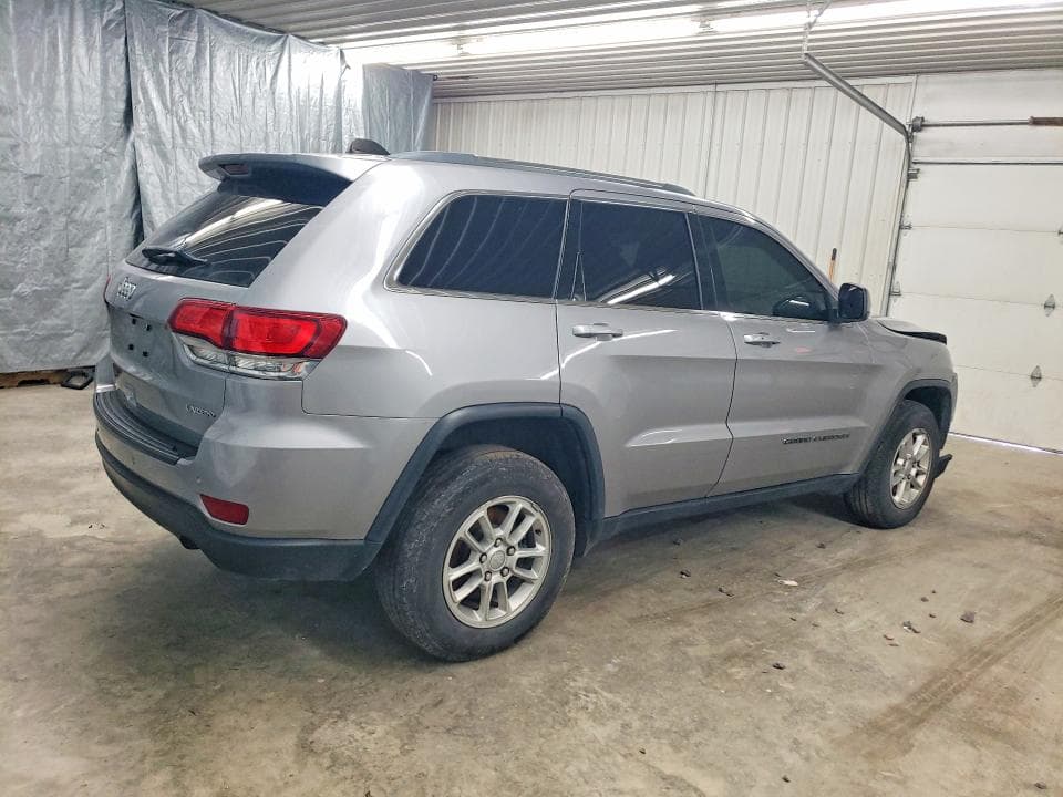 2020 JEEP GRAND CHEROKEE LAREDO 3