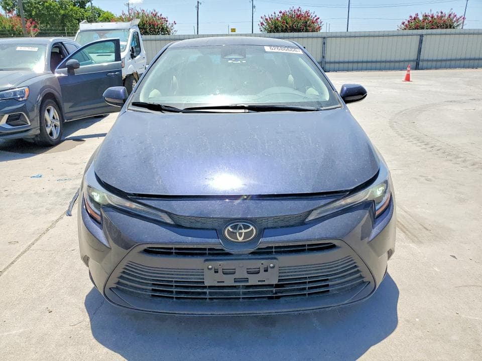 2025 TOYOTA COROLLA LE 5