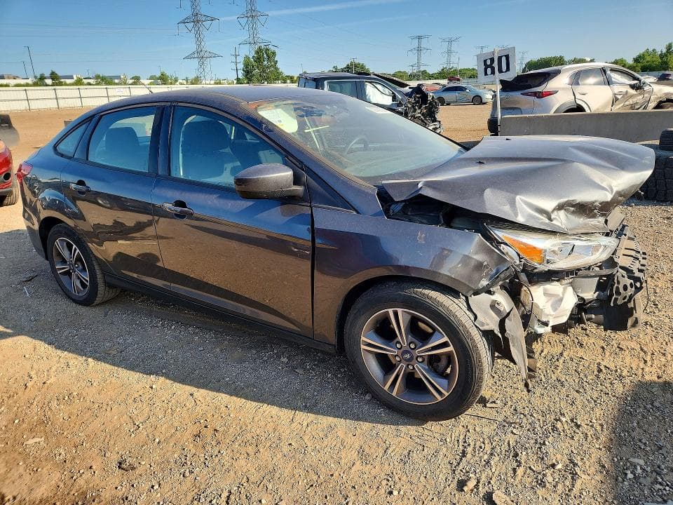 2018 FORD FOCUS SE 4