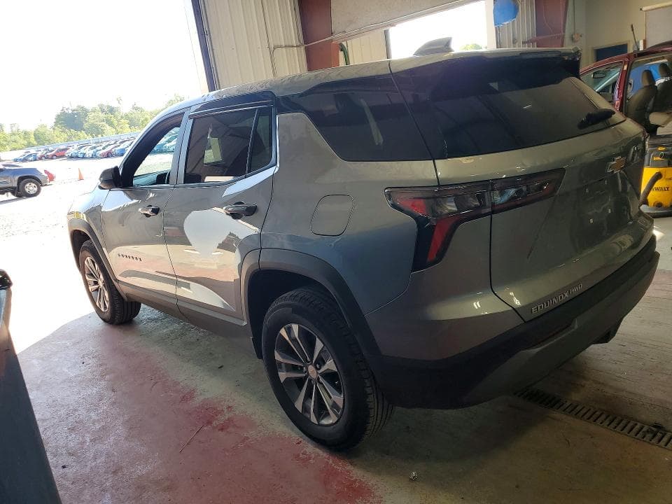 2026 CHEVROLET EQUINOX LT 2