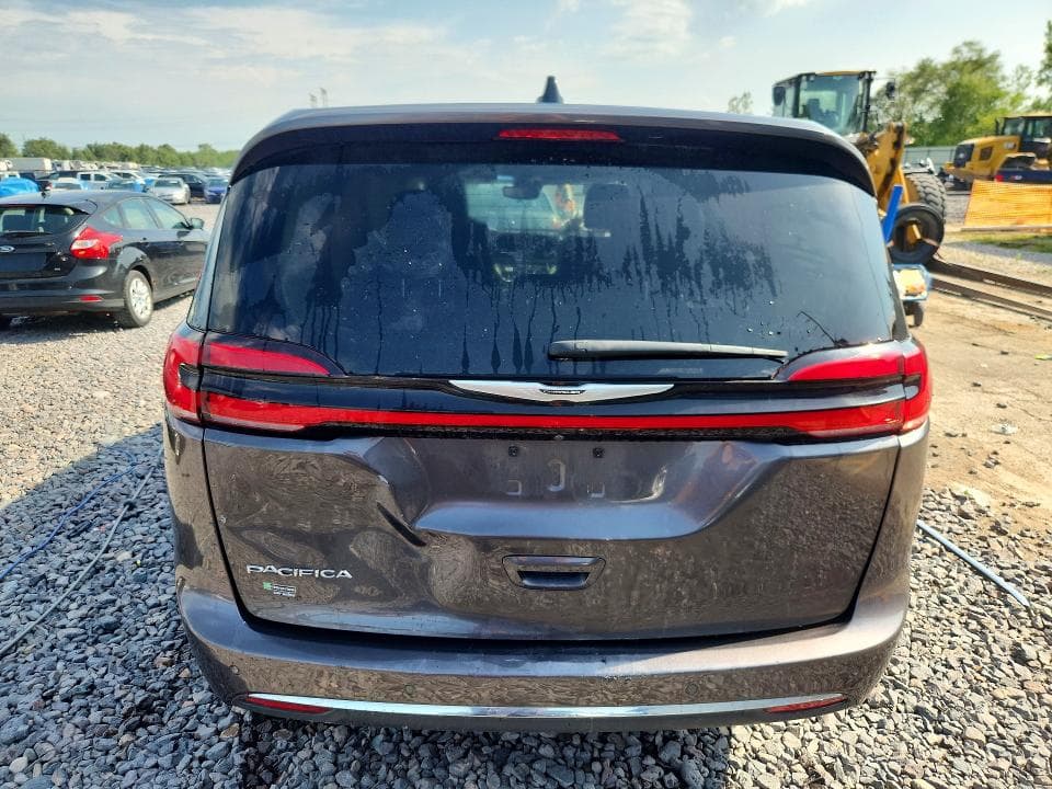 2023 CHRYSLER PACIFICA TOURING L 6