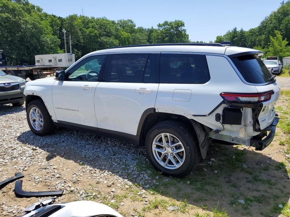 2024 JEEP GRAND CHEROKEE L LAREDO 2