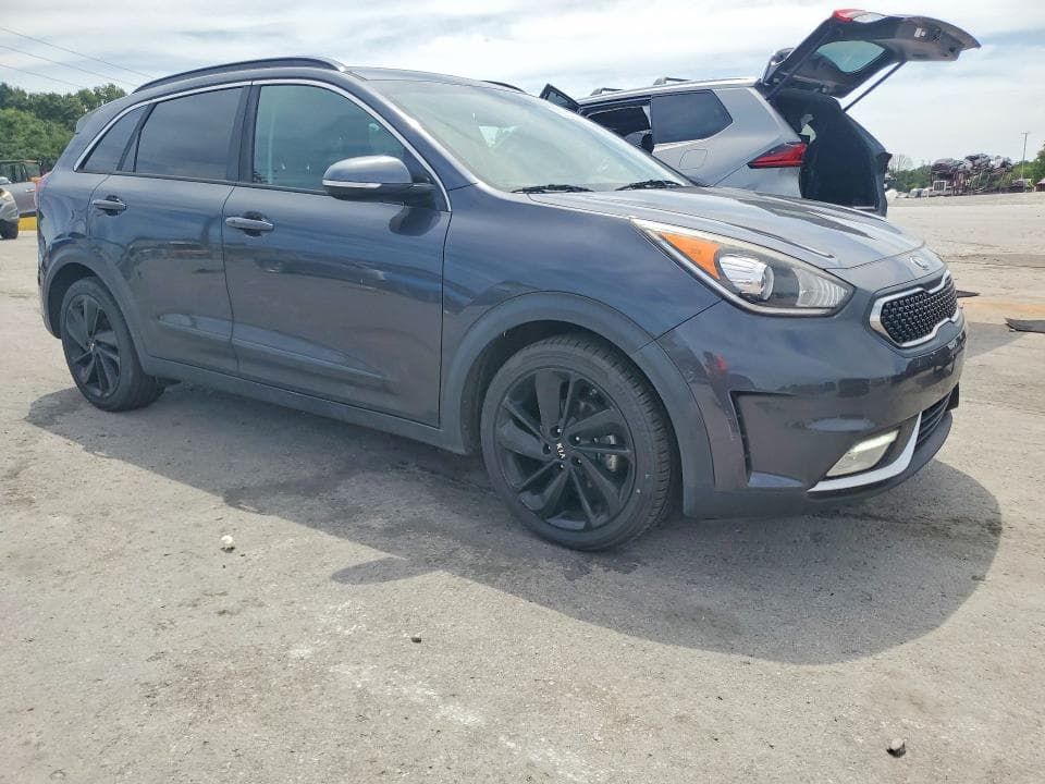 2018 KIA NIRO EX 4