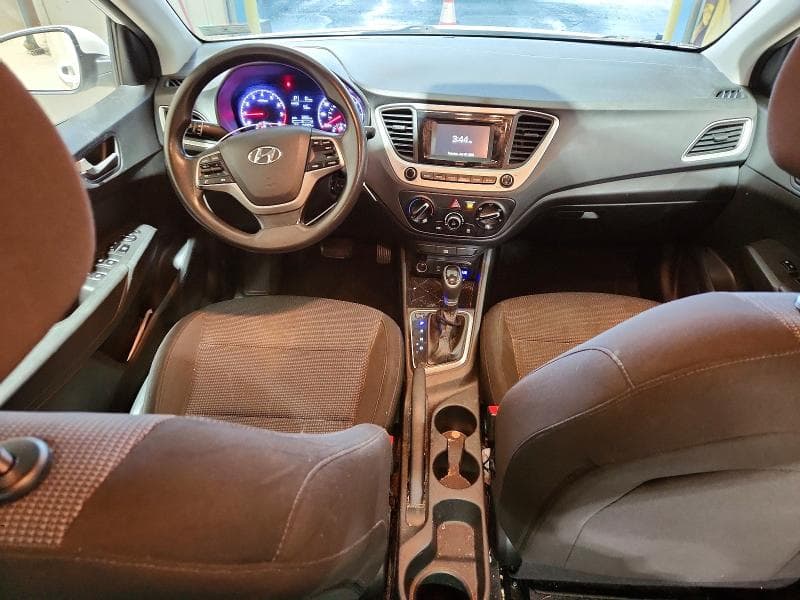 2020 HYUNDAI ACCENT SE 8