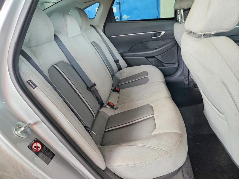 2022 HYUNDAI SONATA SE 10