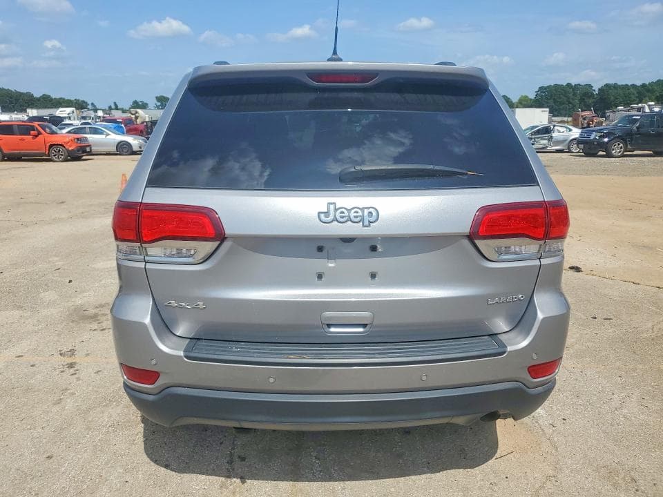 2020 JEEP GRAND CHEROKEE LAREDO 6