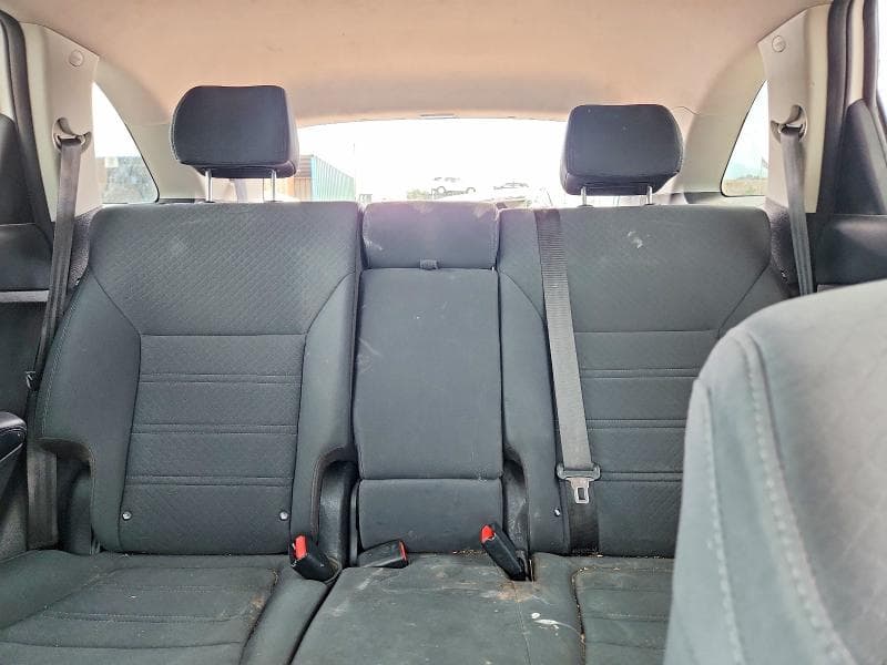 2019 KIA SORENTO LX V6 10