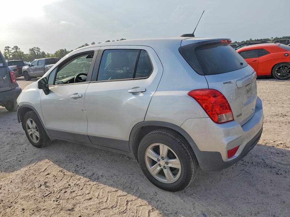 2019 CHEVROLET TRAX LS 2