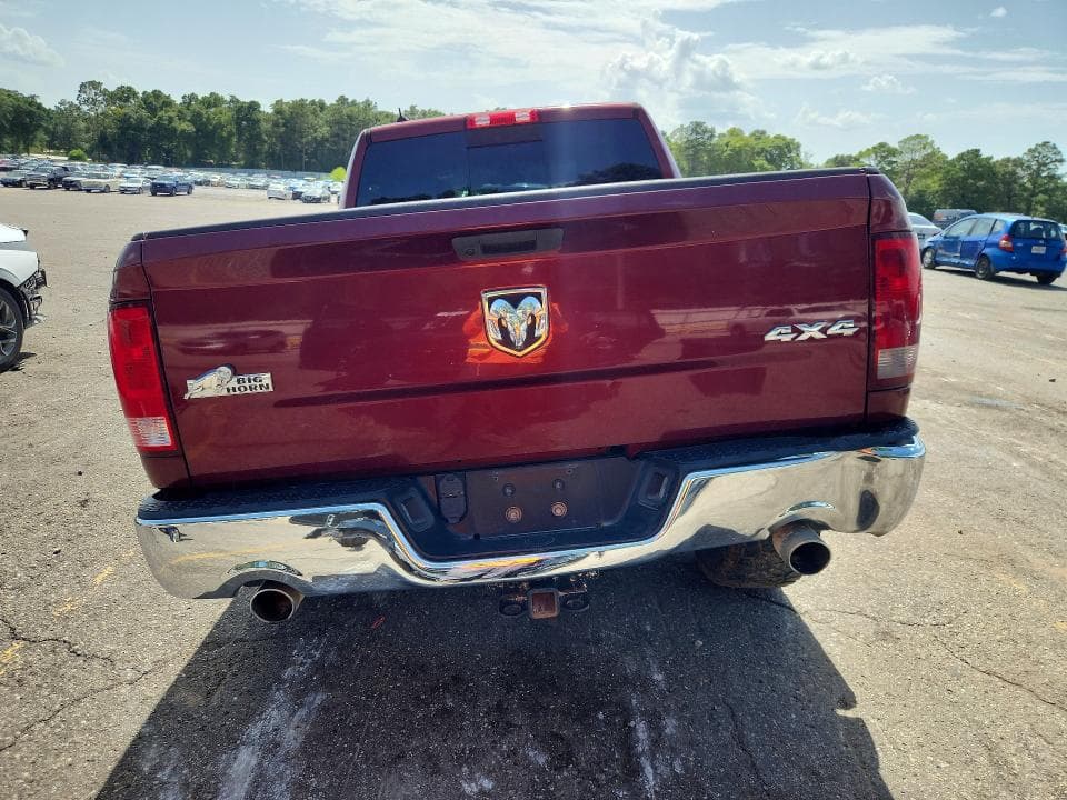 2019 RAM 1500 CLASSIC SLT 6