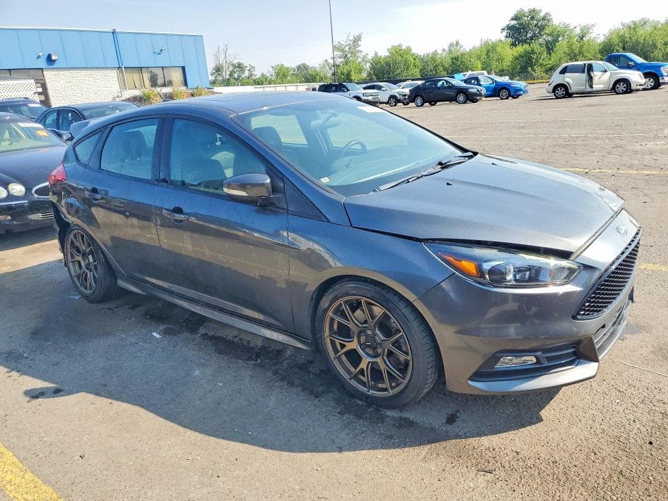 2018 FORD FOCUS ST 4