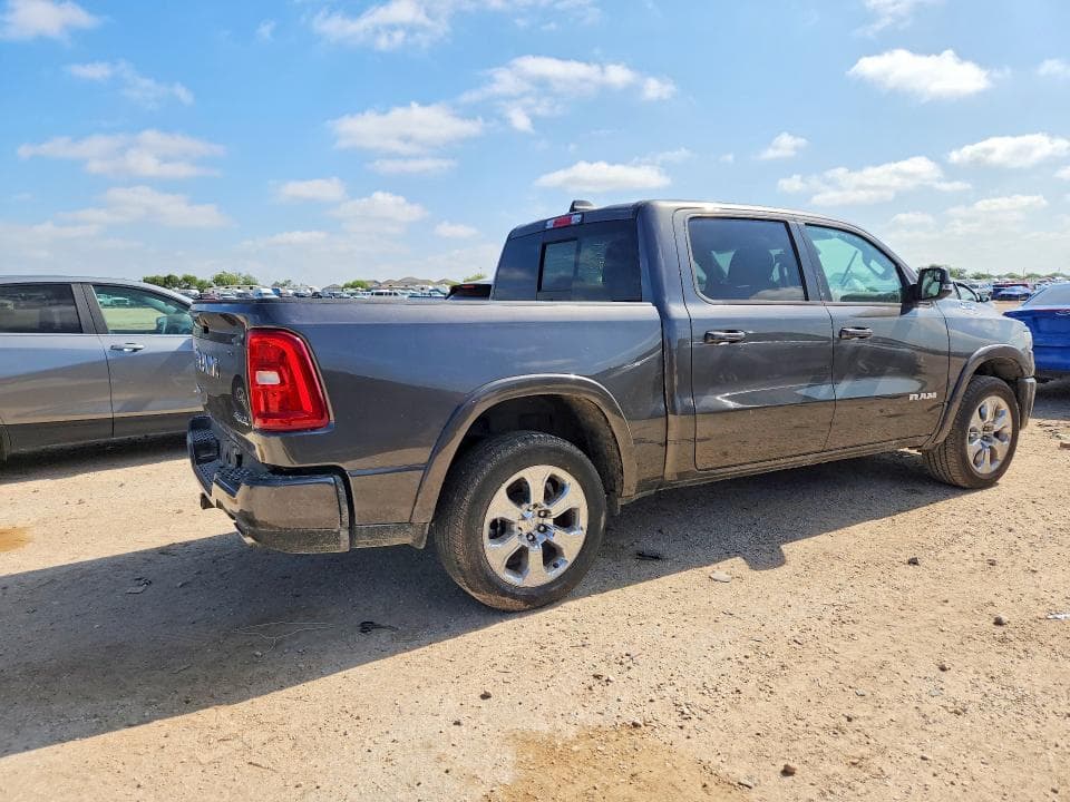 2025 RAM 1500 BIG HORN/LONE STAR 3