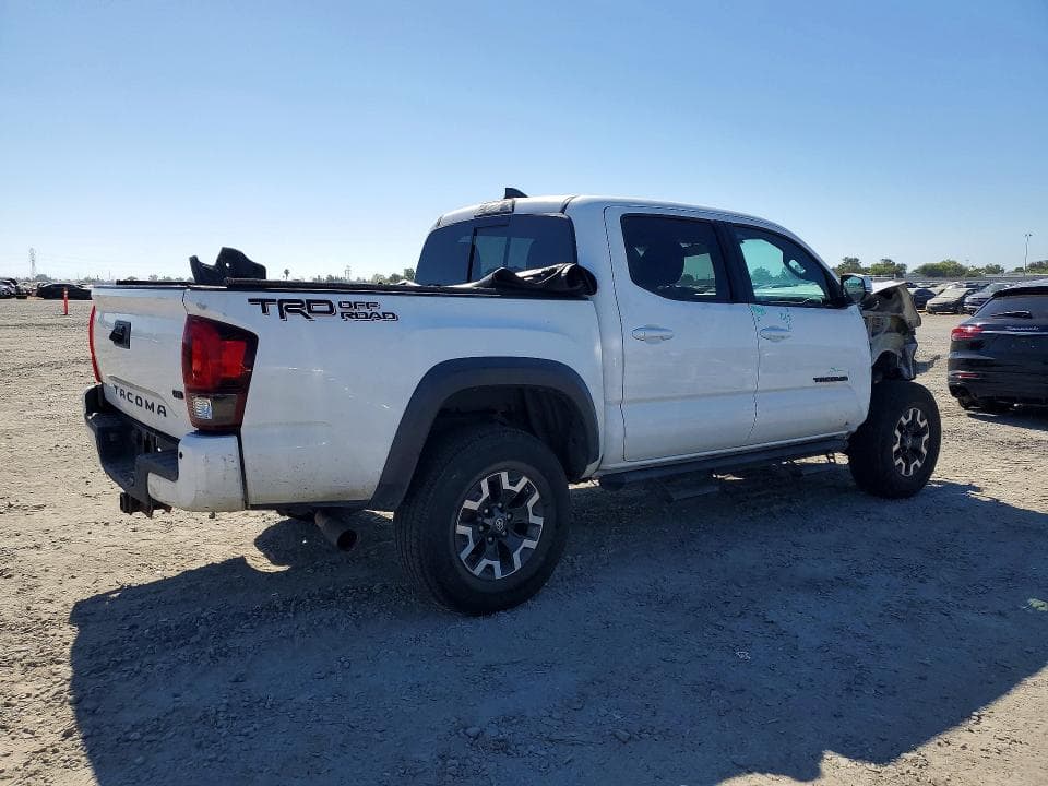 2019 TOYOTA TACOMA TRD OFF-ROAD 3