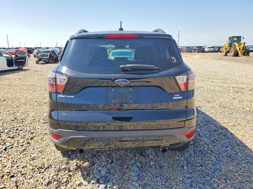 2017 FORD ESCAPE SE 6