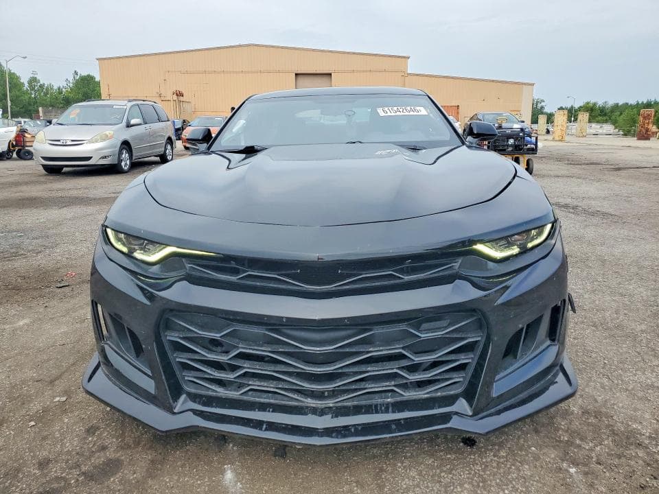 2019 CHEVROLET CAMARO LS 5