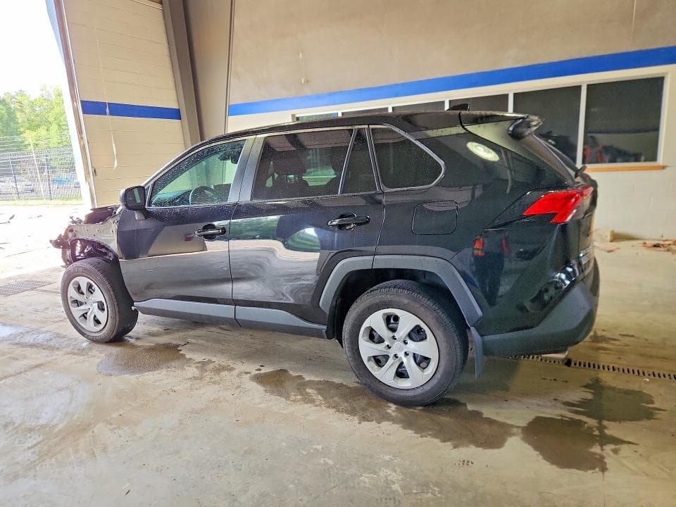 2024 TOYOTA RAV4 LE 2