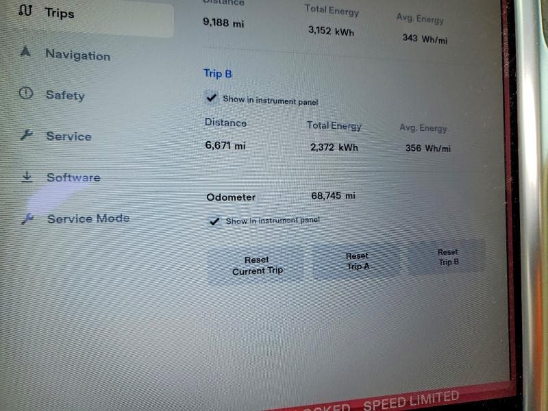 2017 TESLA MODEL X 9