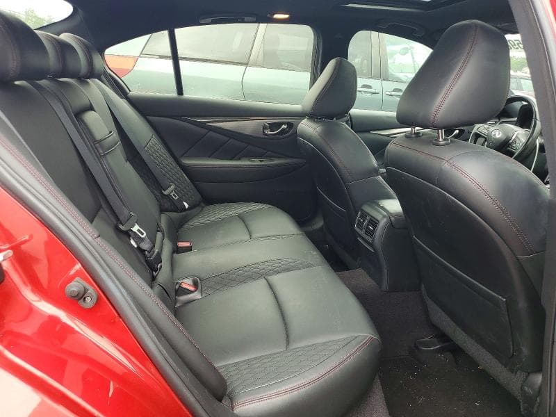 2018 INFINITI Q50 RED SPORT 400 10