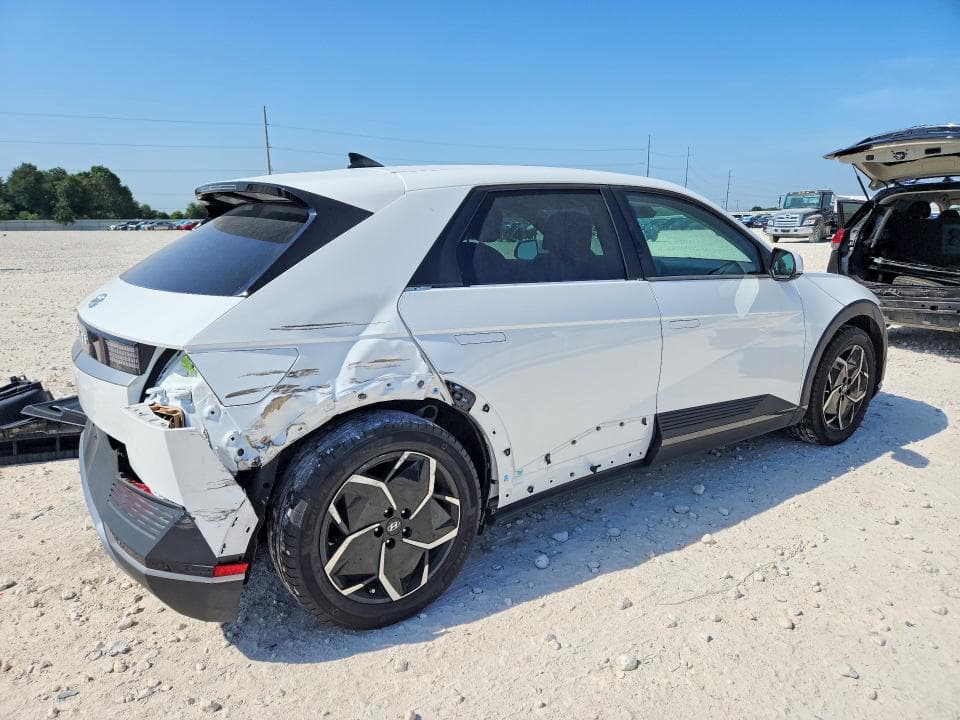 2024 HYUNDAI IONIQ 5 SEL 3