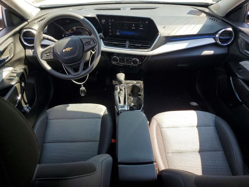 2026 CHEVROLET TRAX 1LT 8