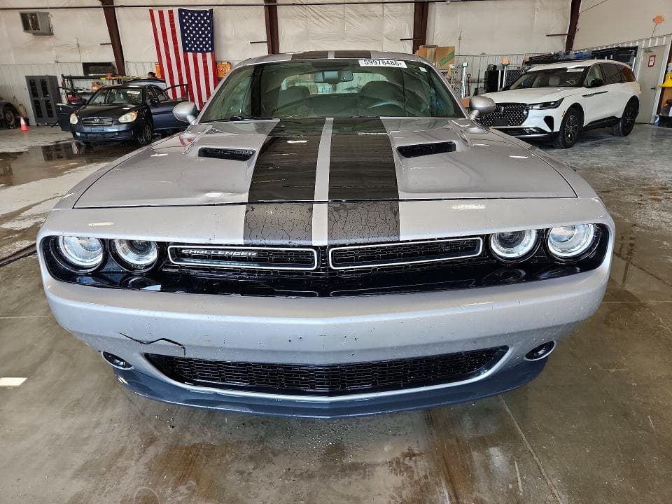 2018 DODGE CHALLENGER SXT 5
