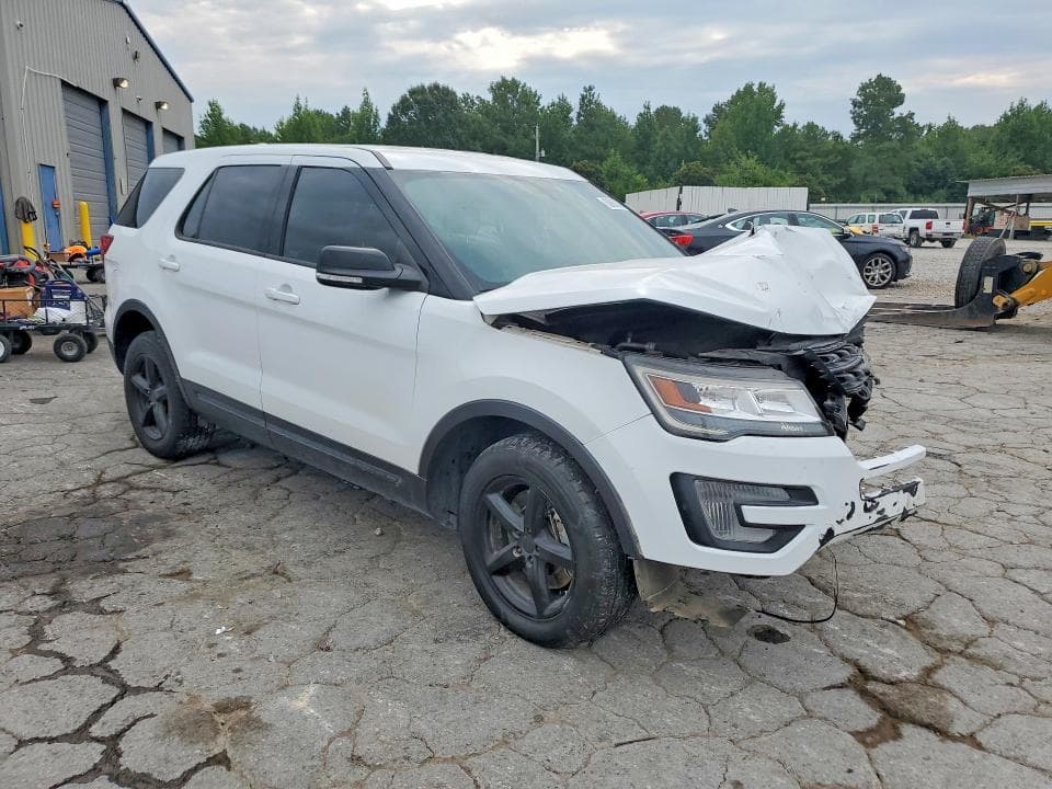 2017 FORD EXPLORER XLT 4