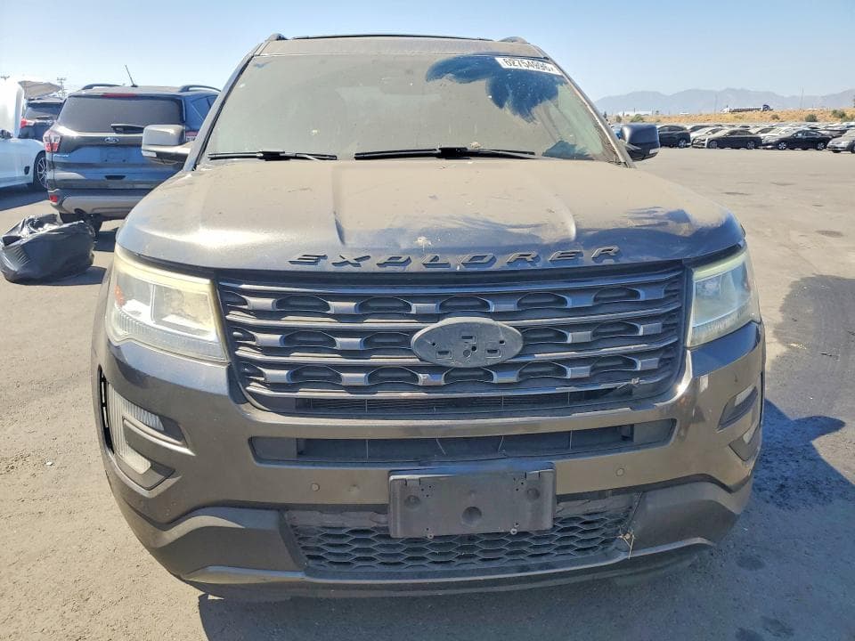 2017 FORD EXPLORER XLT 5