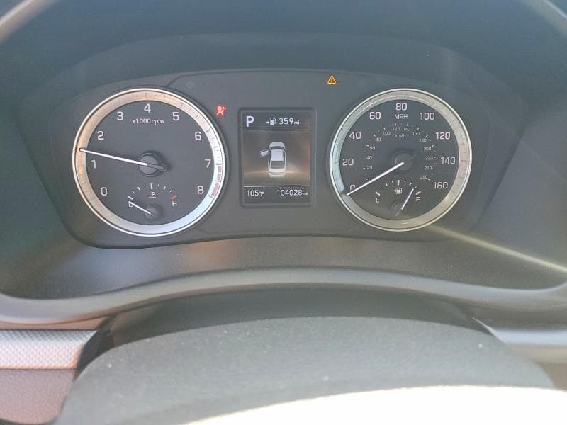 2018 HYUNDAI SONATA SE 9