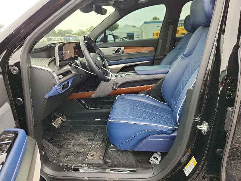 2026 CADILLAC VISTIQ PREMIUM LUXURY 7