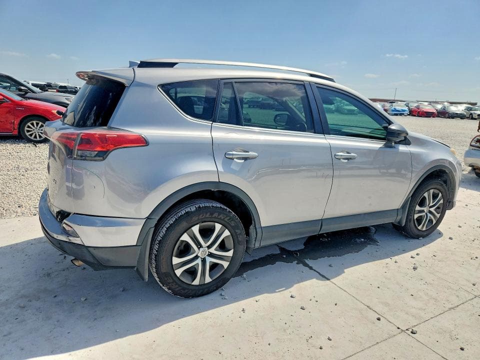 2017 TOYOTA RAV4 LE 3