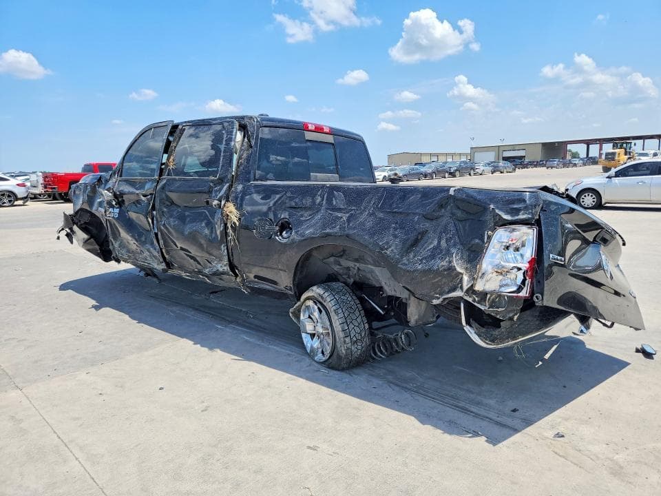 2020 RAM 1500 CLASSIC SLT 2