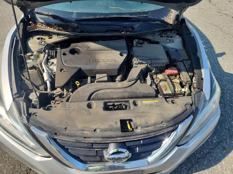 2017 NISSAN ALTIMA 11