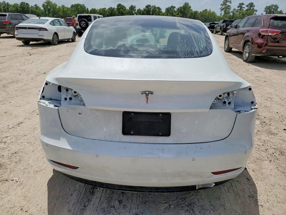 2020 TESLA MODEL 3 6