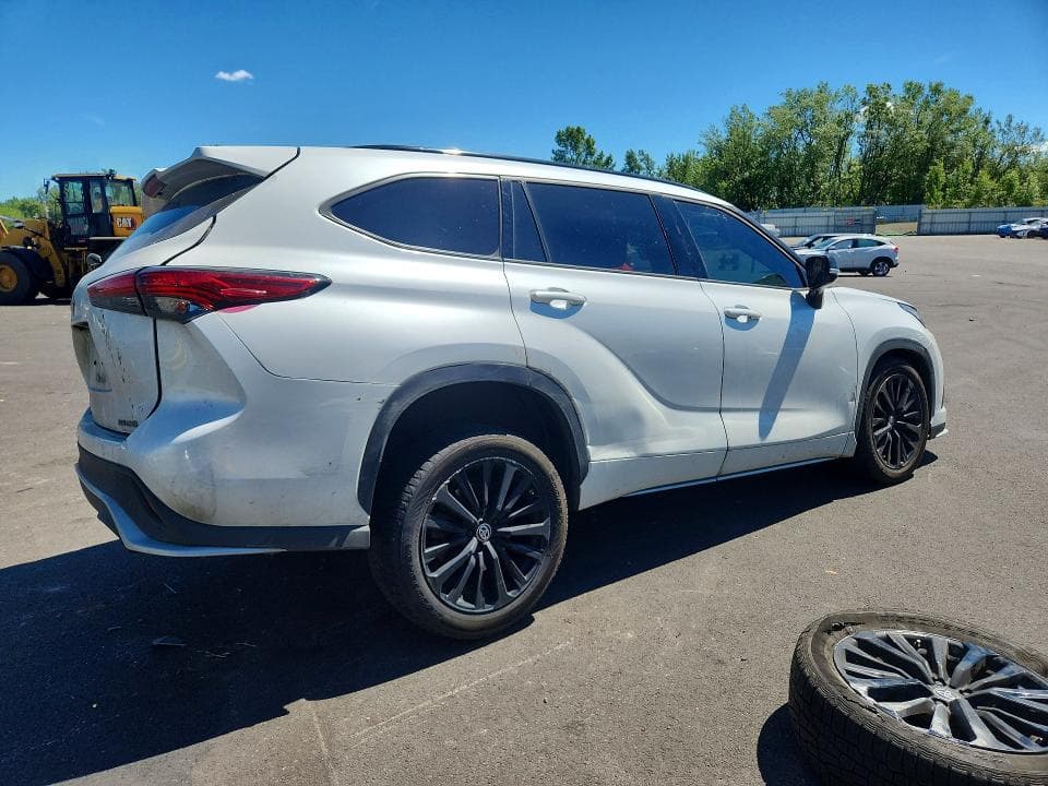 2023 TOYOTA HIGHLANDER XSE 3