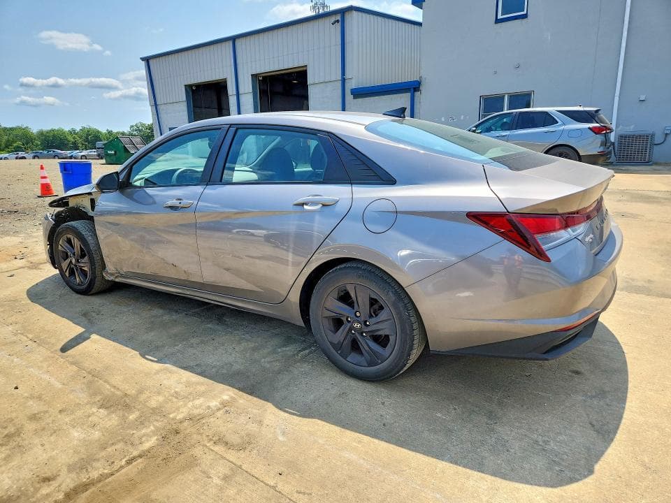 2021 HYUNDAI ELANTRA SEL 2