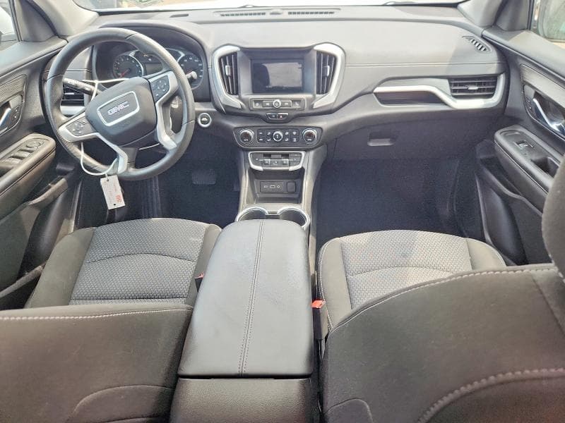 2023 GMC TERRAIN SLE 8