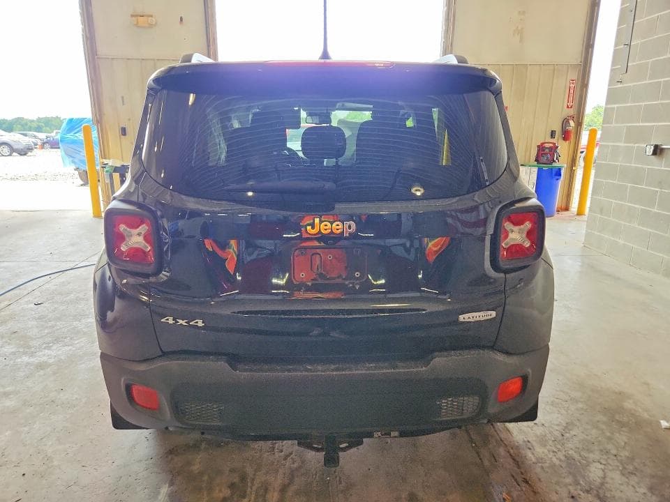 2017 JEEP RENEGADE LATITUDE 6