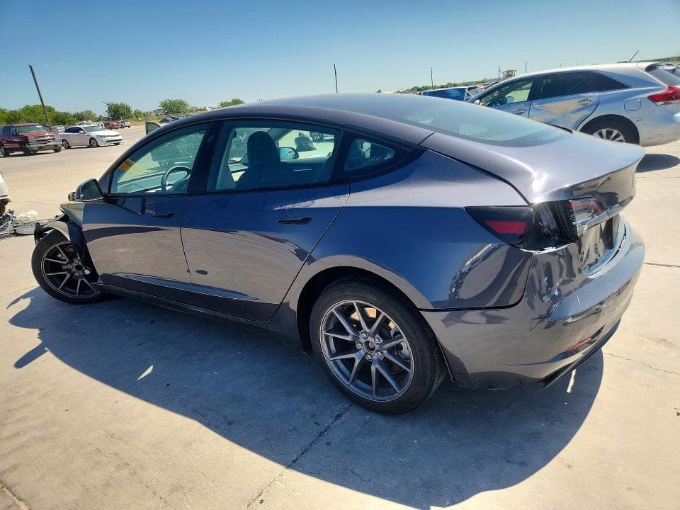 2023 TESLA MODEL 3 2