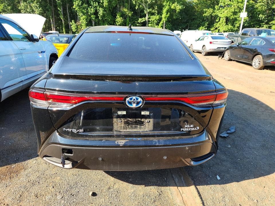 2022 TOYOTA MIRAI XLE 6