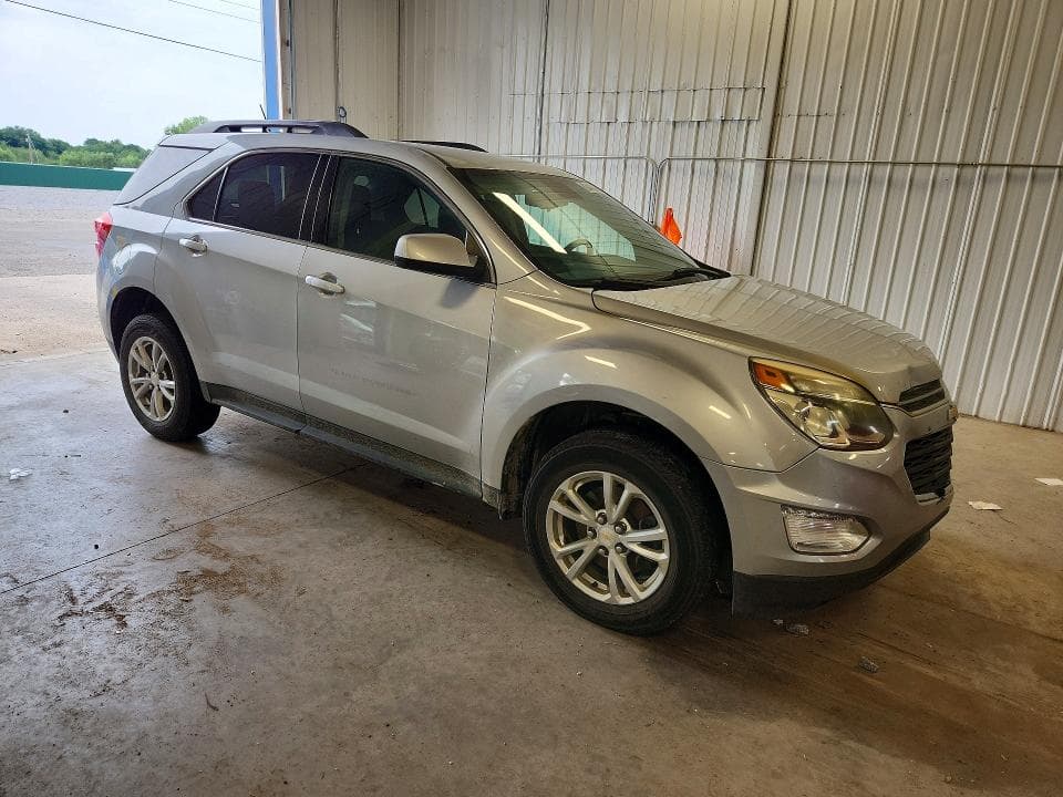 2017 CHEVROLET EQUINOX LT 4