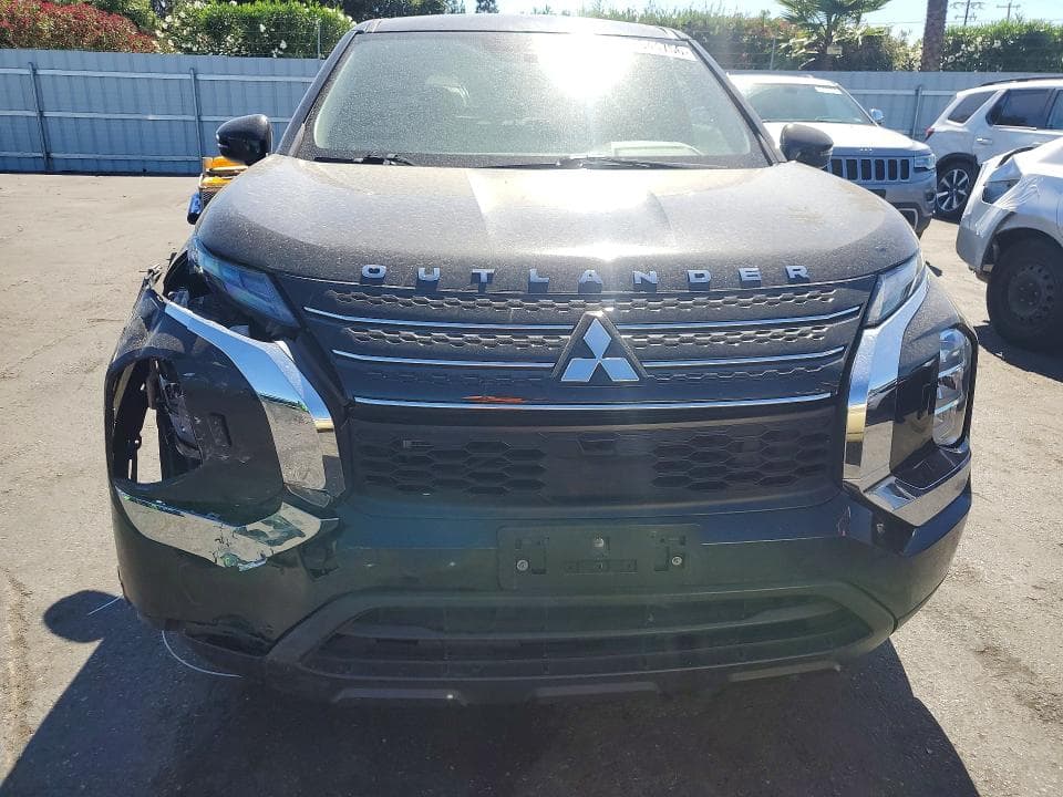 2023 MITSUBISHI OUTLANDER ES 5