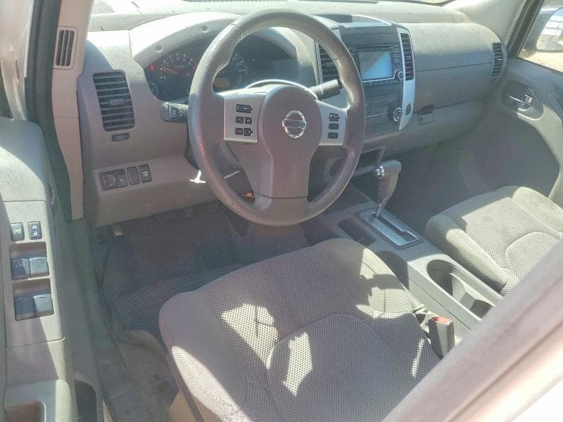 2017 NISSAN FRONTIER SV 8