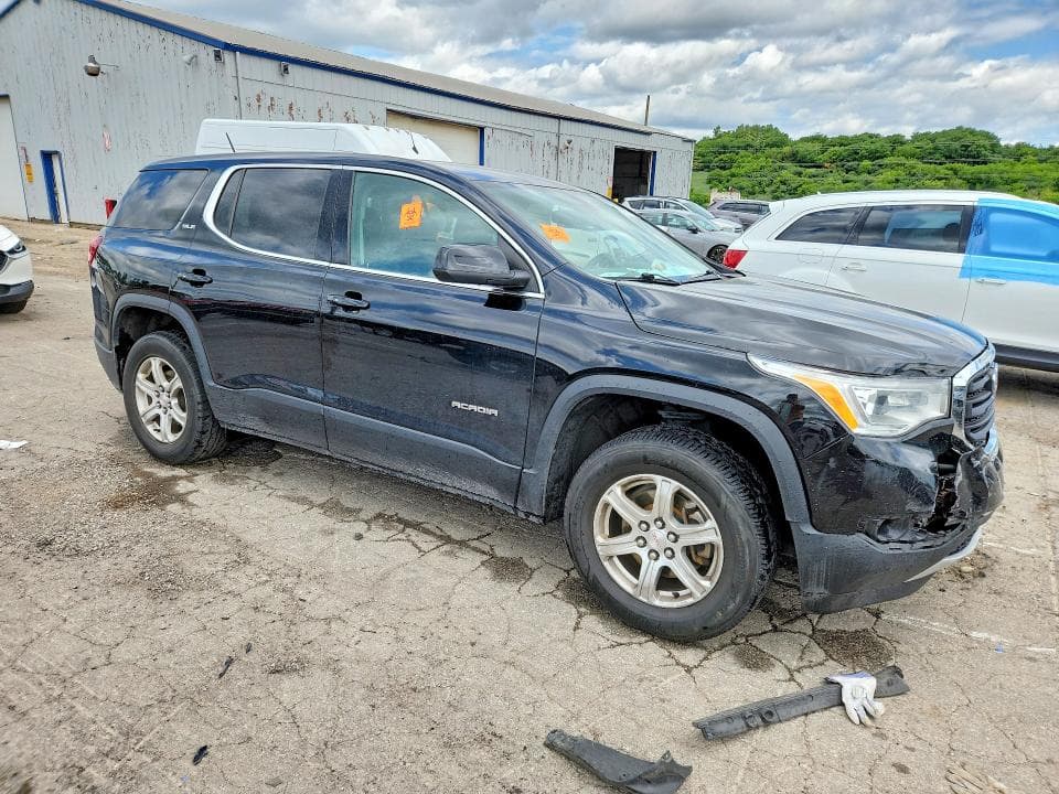 2019 GMC ACADIA SLE 4