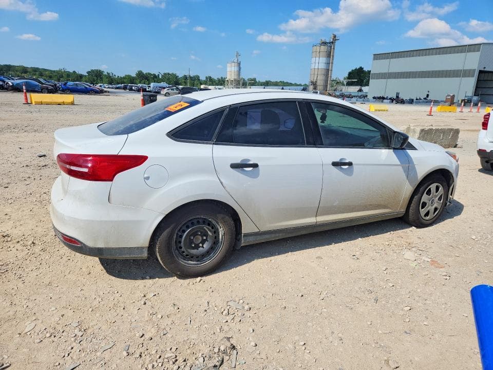 2017 FORD FOCUS S 3