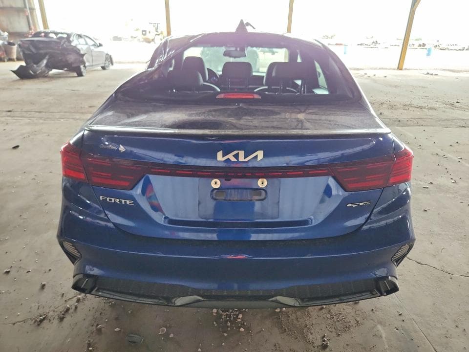 2024 KIA FORTE GT LINE 6