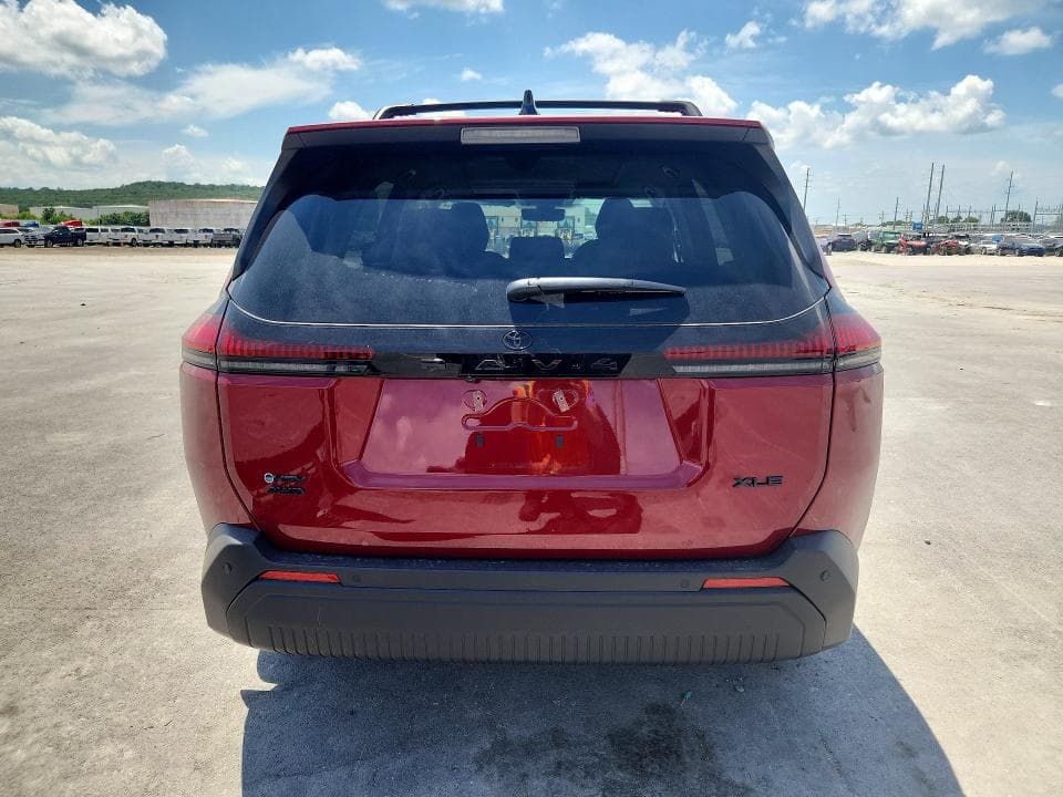 2026 TOYOTA RAV4 XLE PREMIUM 6