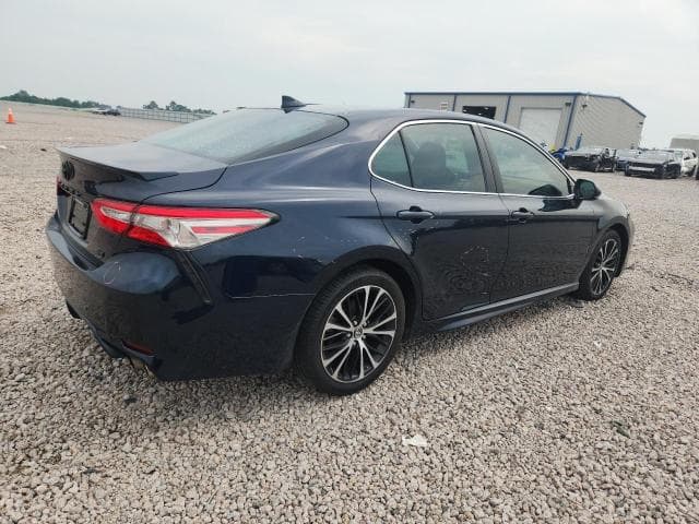2019 TOYOTA CAMRY SE 3