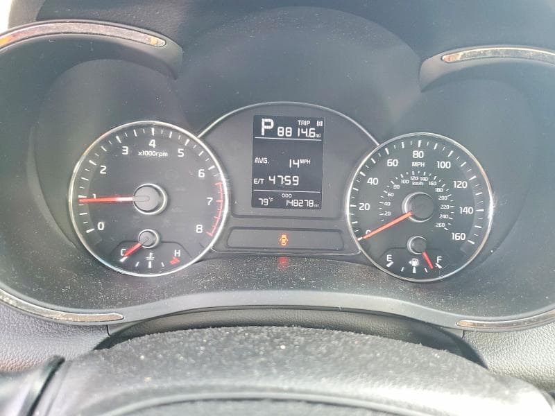 2017 KIA FORTE LX 9