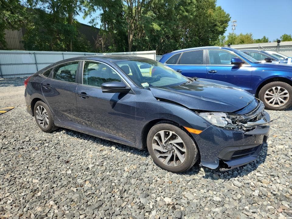 2017 HONDA CIVIC EX 4