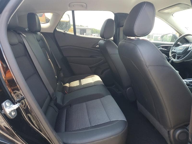 2025 CHEVROLET TRAX 1LT 11